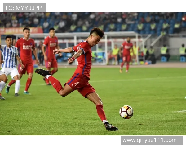 重庆斯威对阵广州富力精彩视频直播全程回放与赛后分析